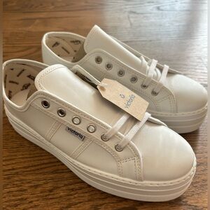 Victoria Barcelona white leather platform trainers